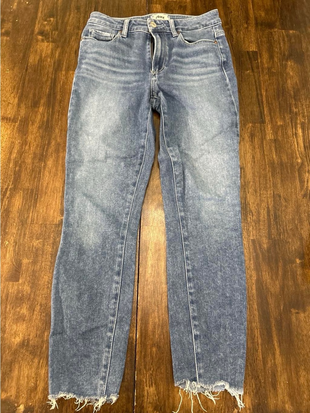PAIGE Light Blue Cropped Ankle Jeans with Frayed Hem
